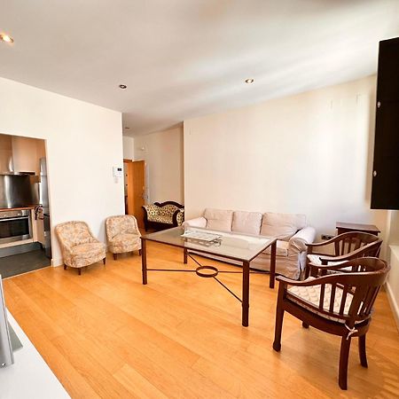Penthouse Near Cathedral Private Rooftop Private Parking Севилья Экстерьер фото