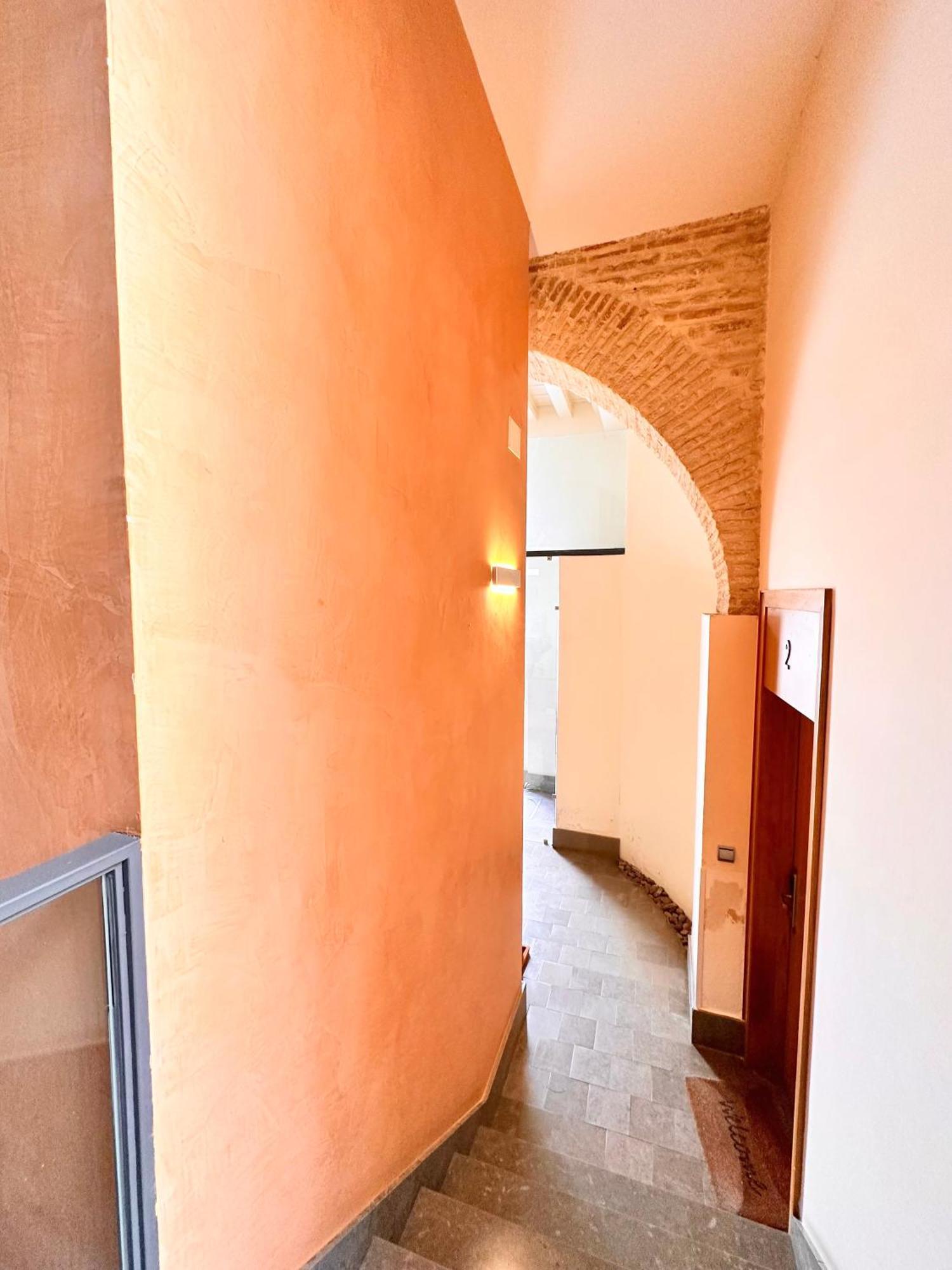 Penthouse Near Cathedral Private Rooftop Private Parking Севилья Экстерьер фото